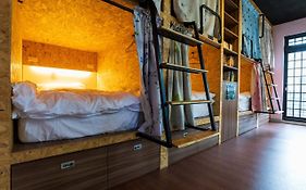 Hostel Alley Inn -桃園民宿075