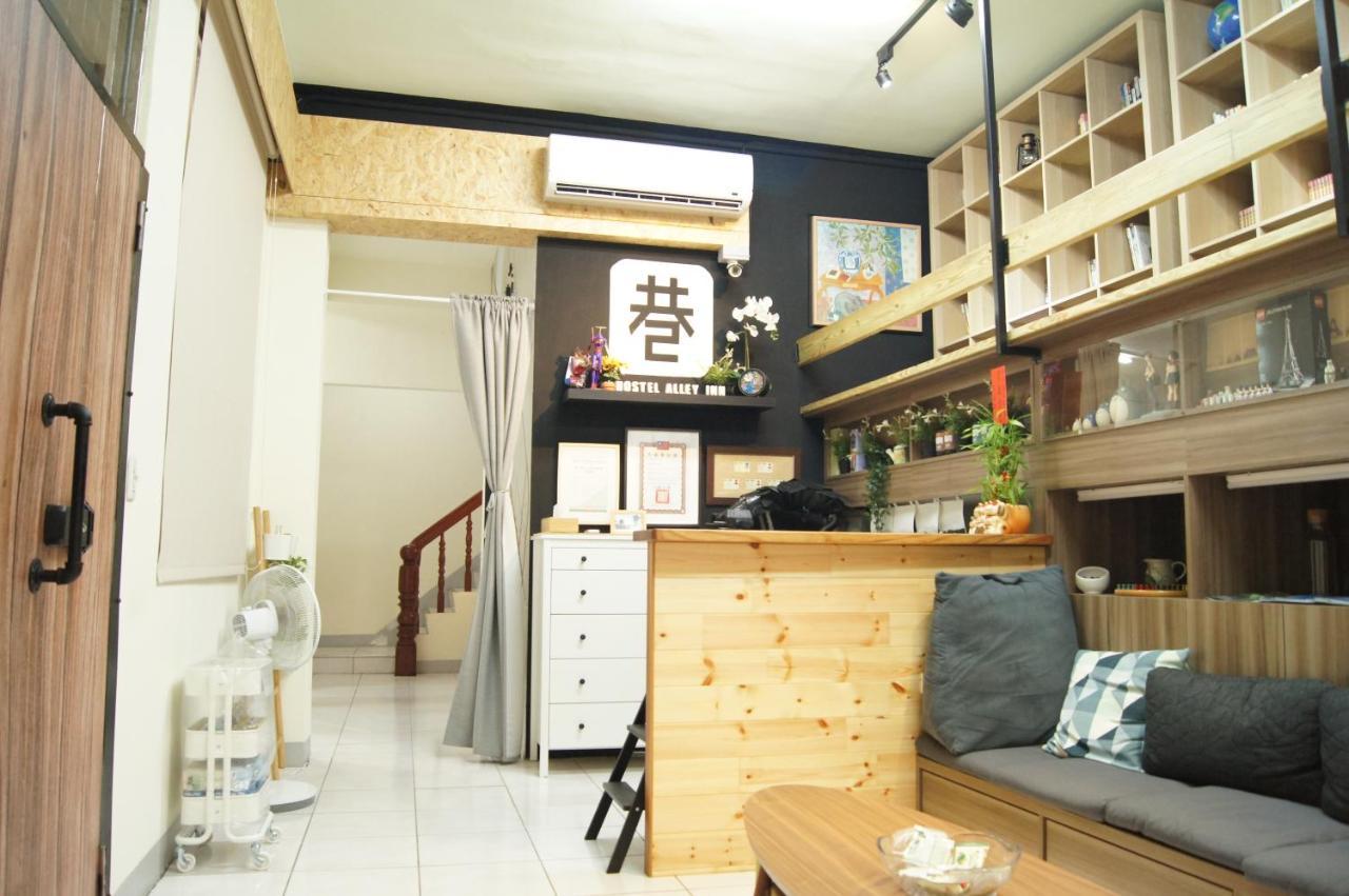 Hostel Alley Inn -桃園民宿075 大渓区 エクステリア 写真